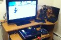 Yes that is the epic edition MARCUS FENIX STATUE :)